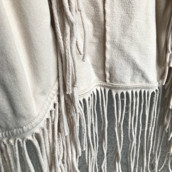 Twisted Heart | Fringe Jacket - Picture 2 of 7